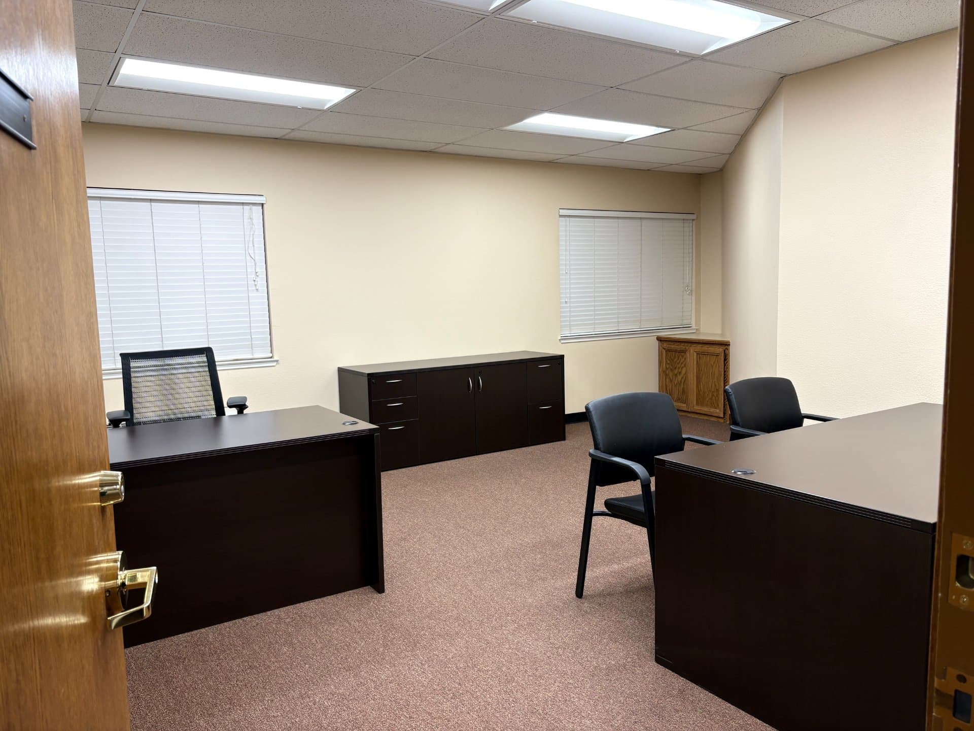 Suite 102 office photo